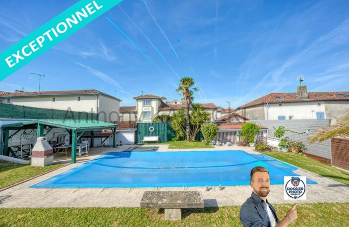Maison de ville d'exception + Garage + Piscine + Jardin — photo 4