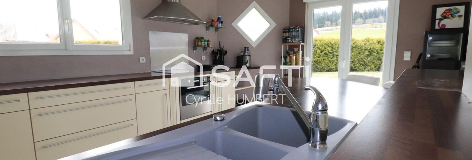 Maison 5 Pièces 132 m² à vendre à La Chenalotte (25500)