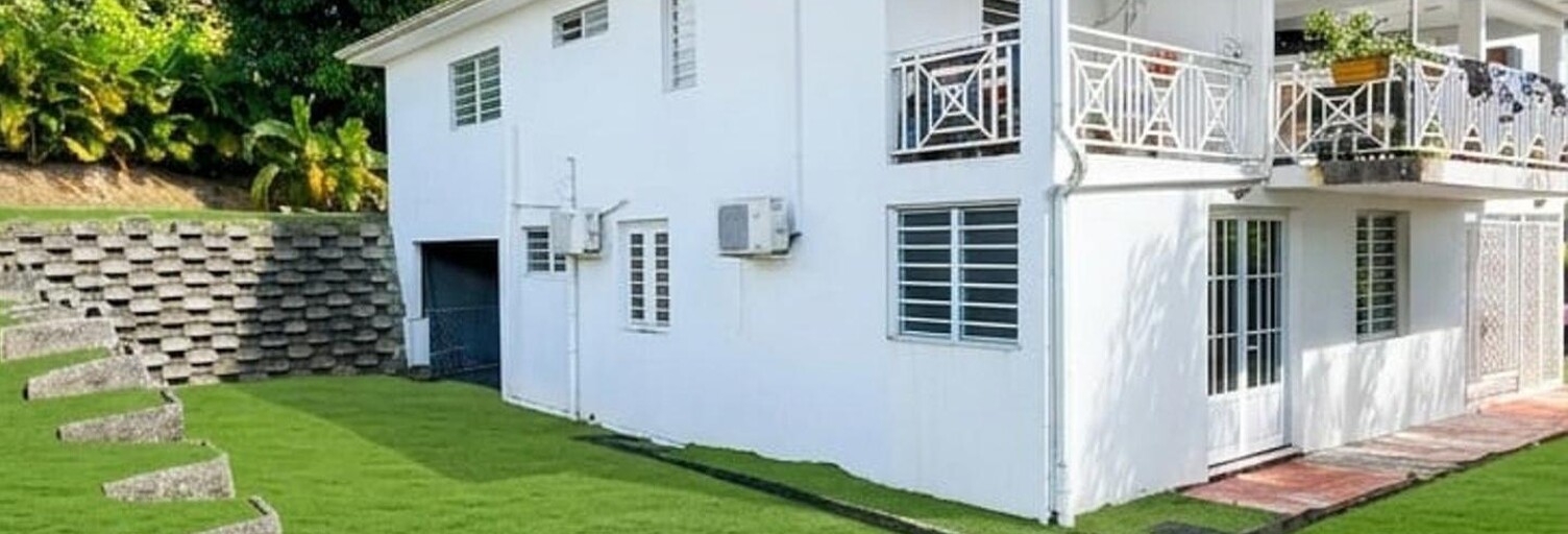 Immeuble  200 m² à vendre à Le Lamentin (97232)