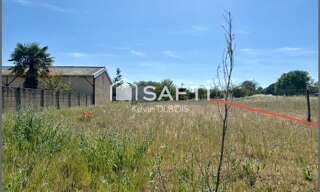 Terrain  1296 m² à vendre à Lencloître (86140)