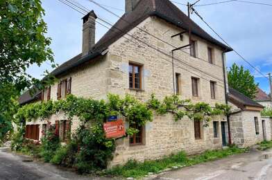 Maison 10 pièces 585000 €