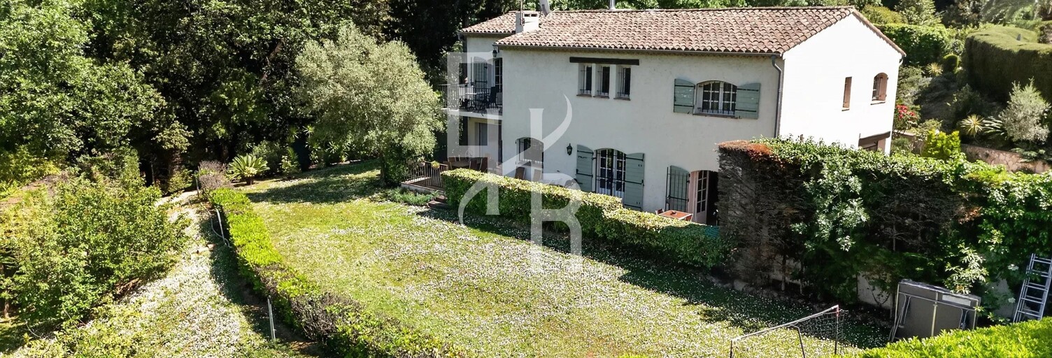 Maison  200 m² à vendre à Mougins (06250)
