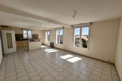 Immeuble  336300 €