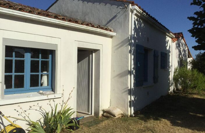 Clair de Lune- Maison En pierres avec dépendance et piscine couverte — photo 5