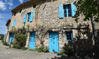 Maison 5 Pièces 189 m² à vendre à Saint-Trinit (84390)