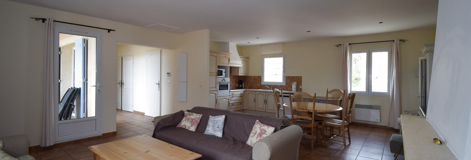 Appartement 3 Pièces 95 m² à vendre à Saint-Trinit (84390)