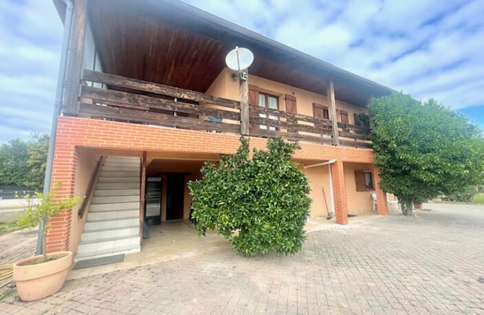 Maison familiale de 140 m2 / 2 logements sur 460 m2 de terra — photo 2