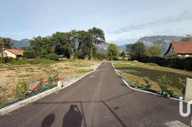 Terrain  169000 €
