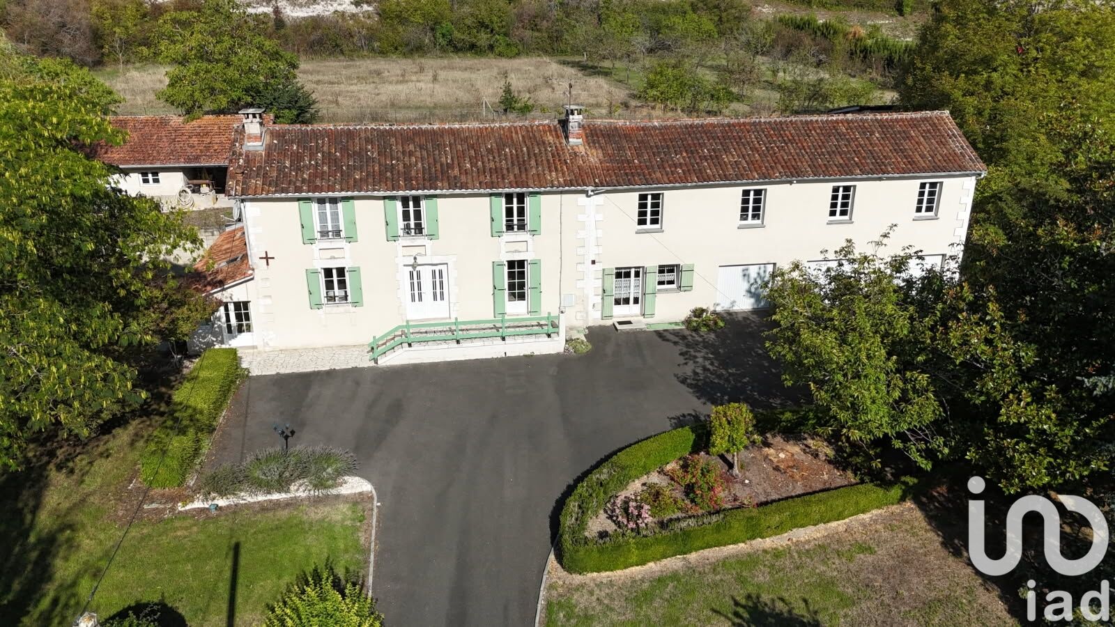 Maison à vendre, 8 pièces, 210 m², Montmoreau