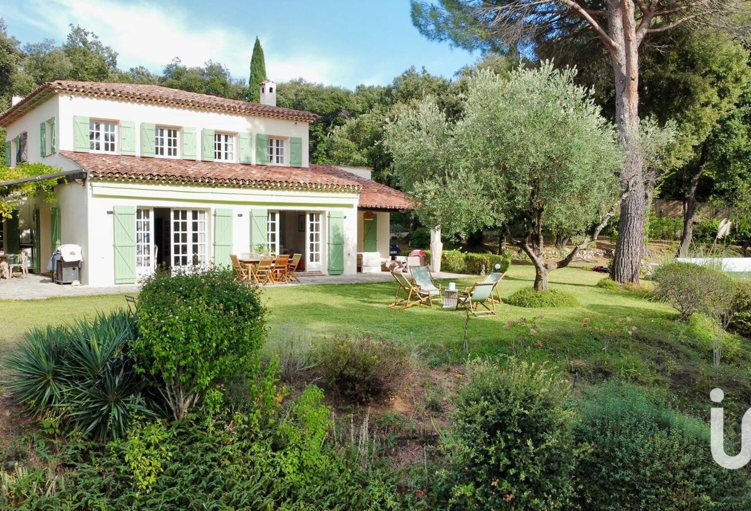 Vente Maison/villa 6 pièces — photo 1