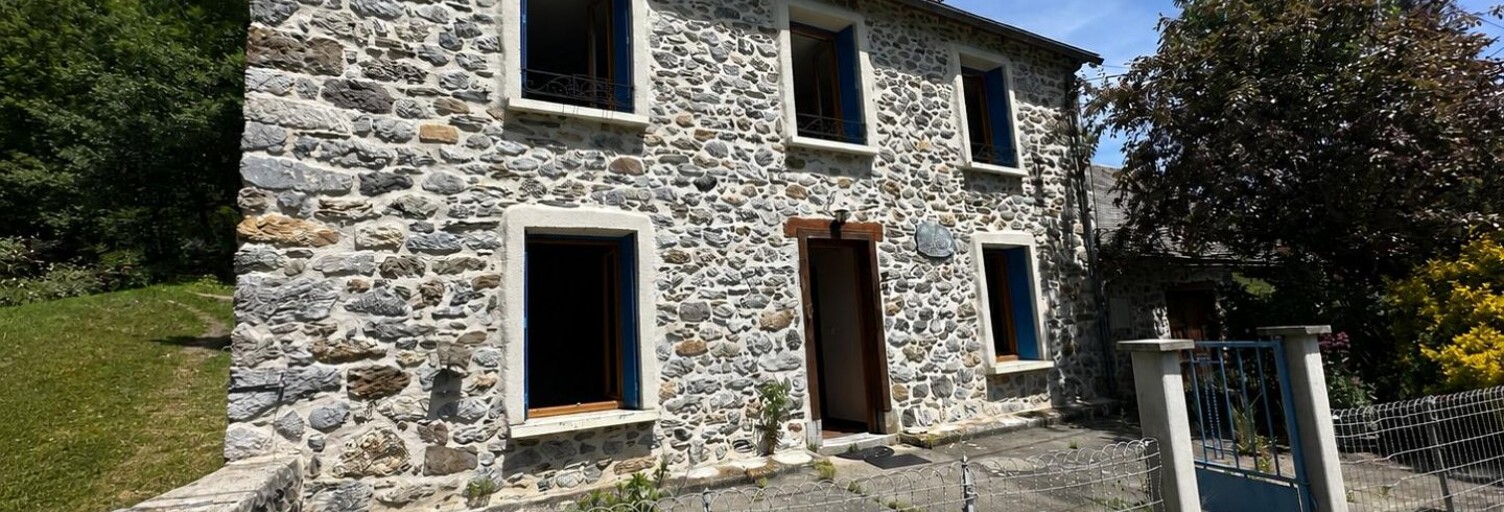 Maison 5 Pièces 100 m² à vendre à Saint-Lary (09800)