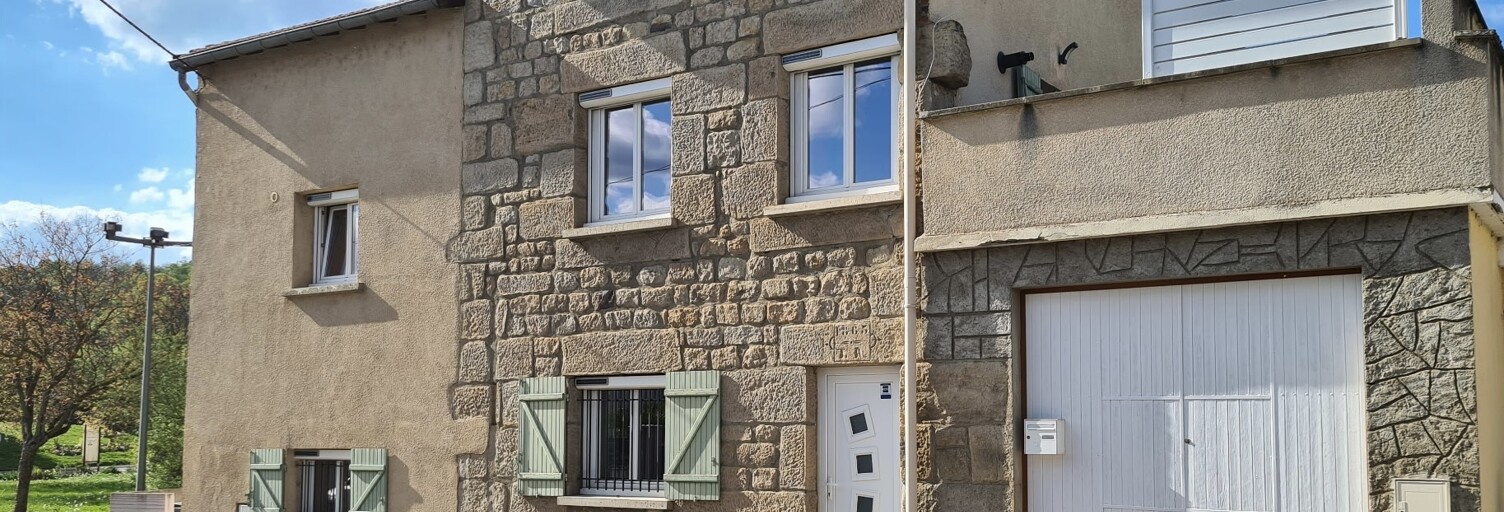 Maison 5 Pièces 128 m² à vendre à Le Chambon-Feugerolles (42500)