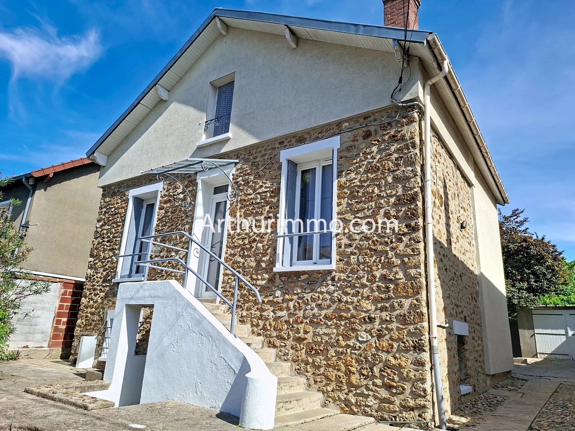 Maison 5 pièces 75 m² · à Villeneuve-Saint-Georges · 75 m² · 299 000 €