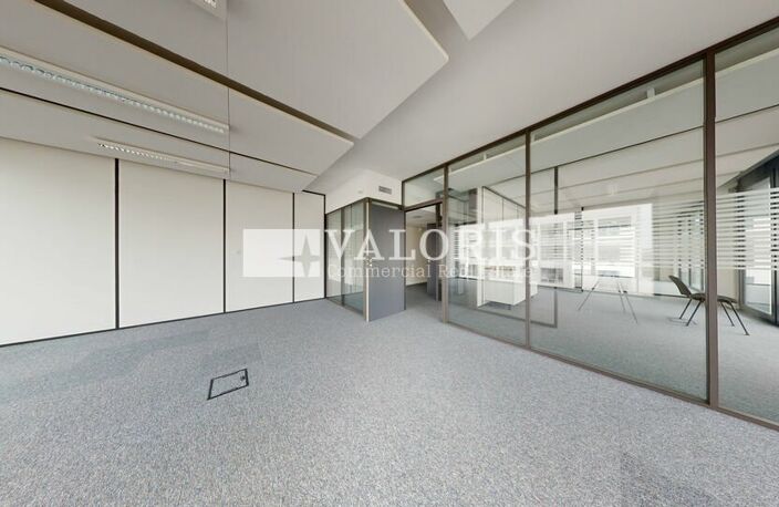BUREAUX à LOUER — photo 2