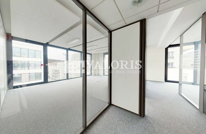BUREAUX à LOUER — photo 3