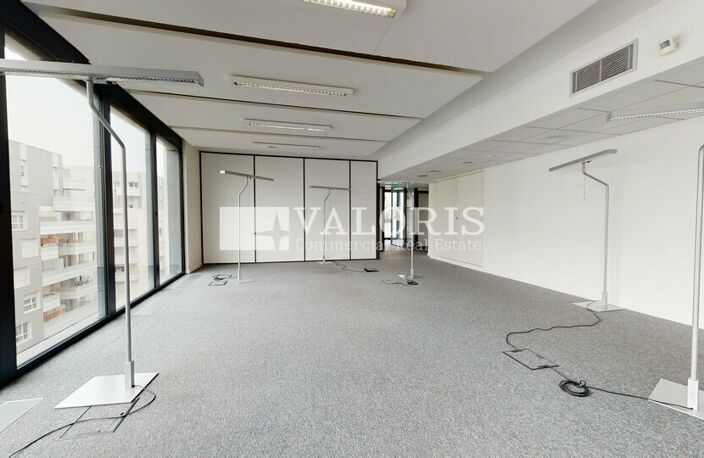 BUREAUX à LOUER — photo 4