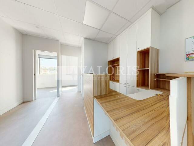 BUREAUX à LOUER — photo du bien