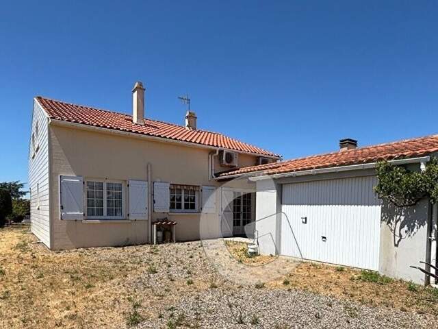MAISON 5 PIECES 119 M² A VENDRE ANGLES — photo du bien