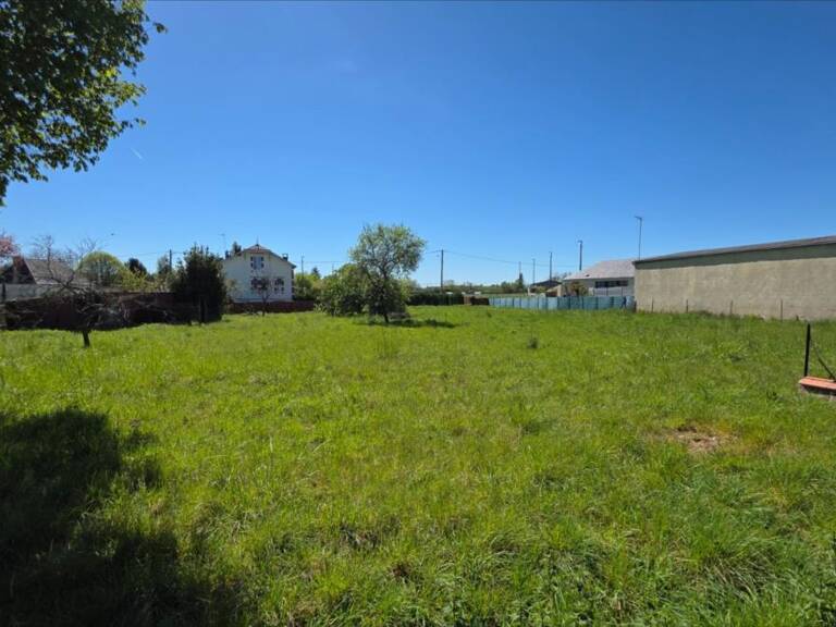 Terrain à construire  1017 m²  — photo 1