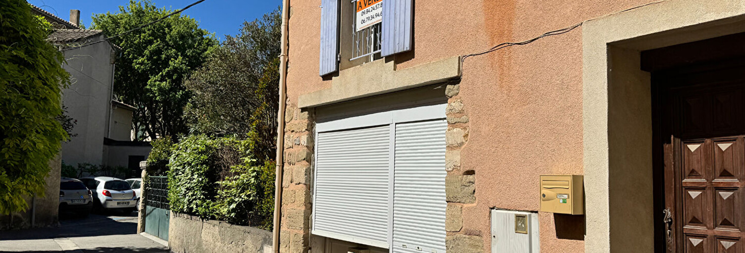 Immeuble  109 m² à vendre à L'Isle-sur-la-Sorgue (84800)