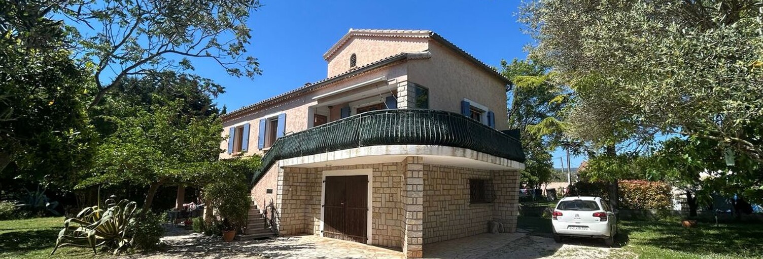 Appartement 4 Pièces 90 m² à louer à Pierrefeu-du-Var (83390)