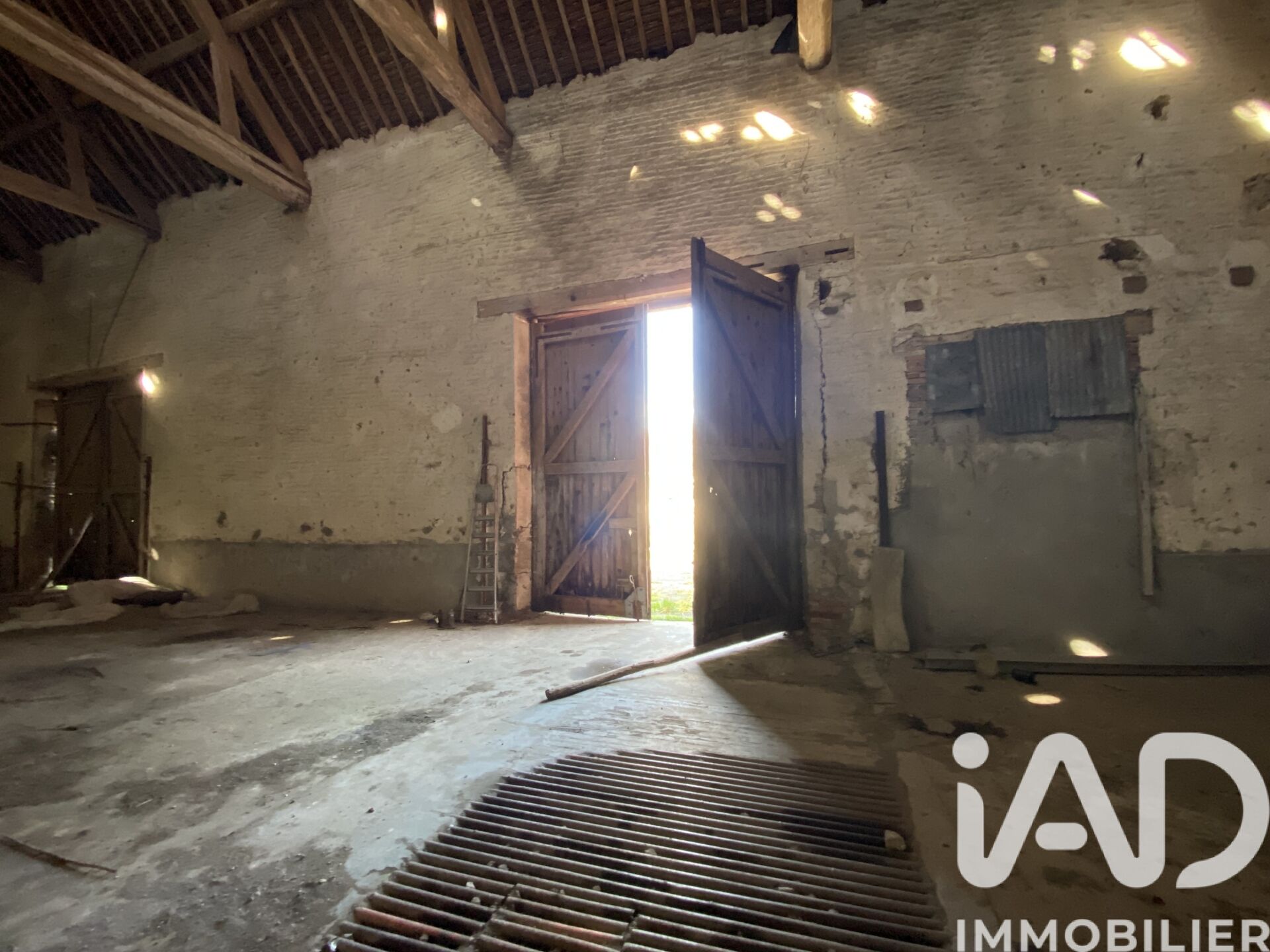 Vente Immeuble 145 m² - Photo 2