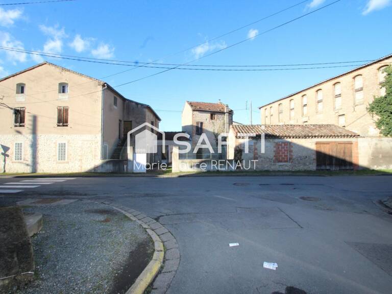 Bâtiment historique à fort potentiel d'investissement — photo 1