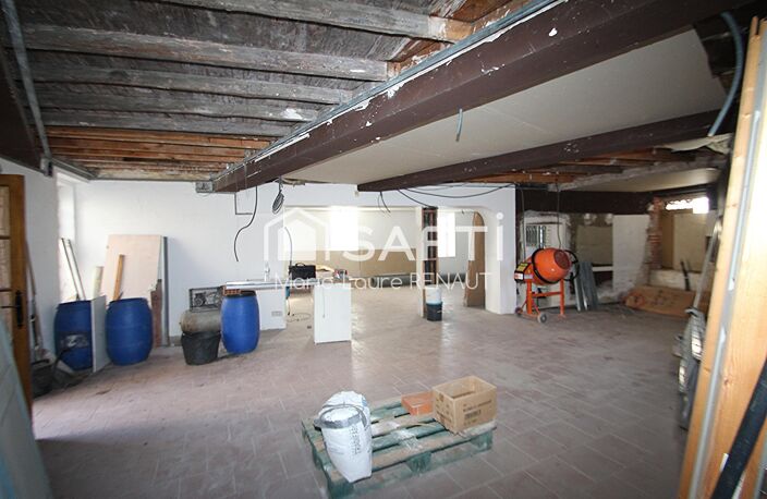 Bâtiment historique à fort potentiel d'investissement — photo 5