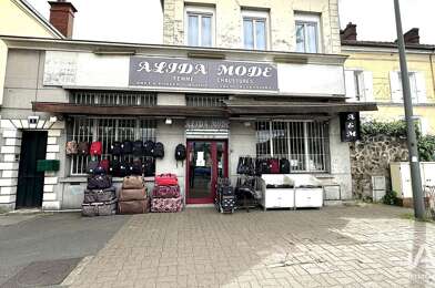 Commerce  220000 €