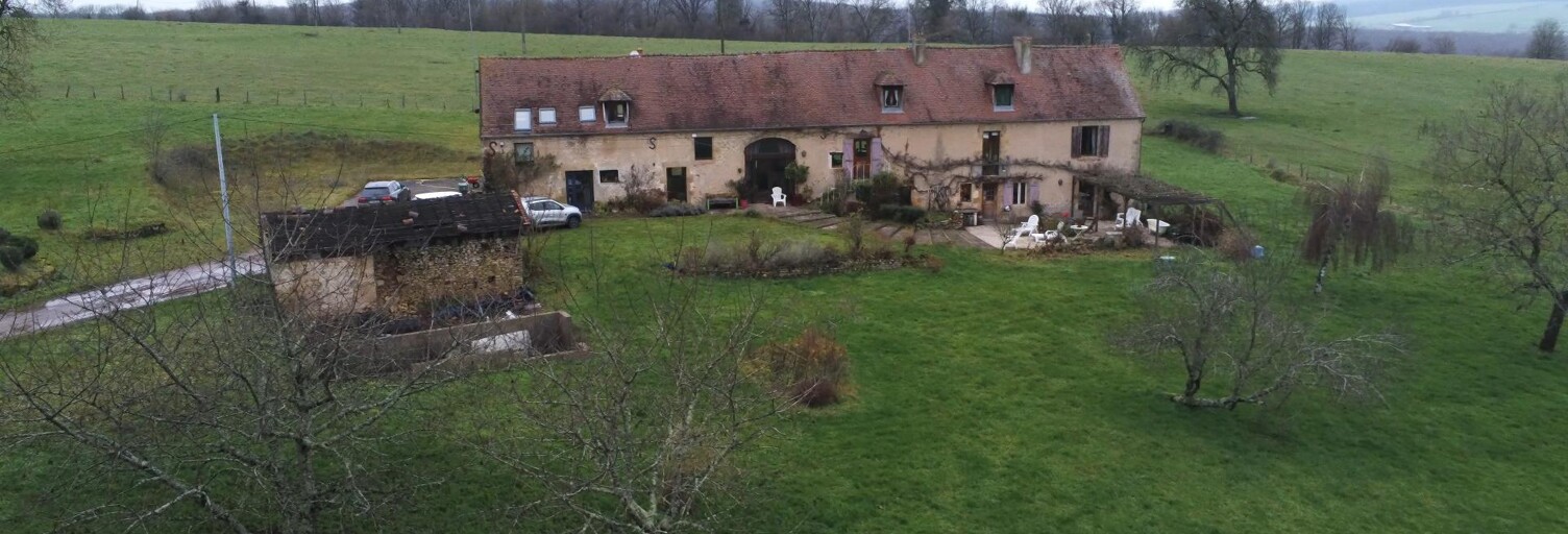 Maison 16 Pièces 400 m² à vendre à Beaumont-Sardolles (58270)