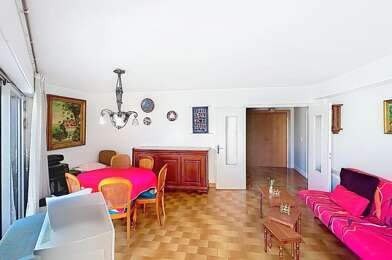 Appartement 3 pièces 219350 €