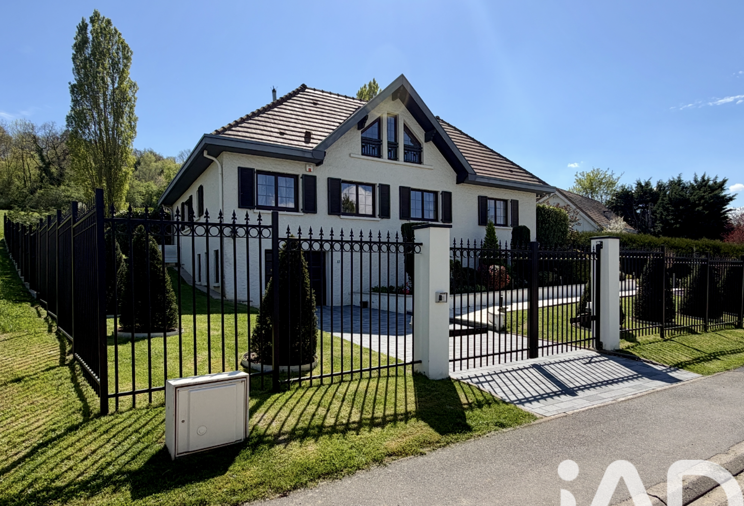 Vente Maison traditionnelle 8 pièces — photo 1