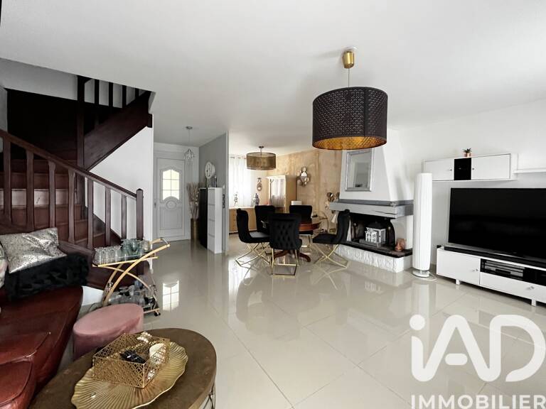 Vente Maison/villa 5 pièces — photo 1