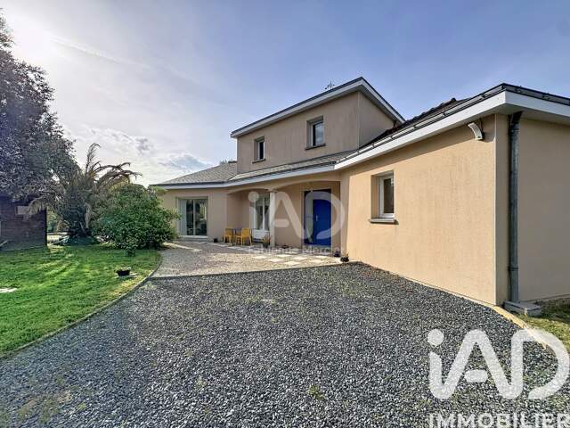 Vente Maison traditionnelle 6 pièces — photo du bien