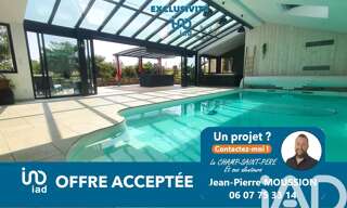 Maison 9 Pièces 328 m² à vendre à Le Champ-Saint-Père (85540)