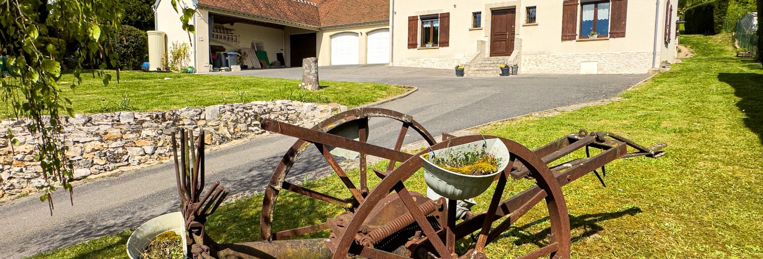 Maison 8 Pièces 214 m² à vendre à Bézu-Saint-Germain (02400)