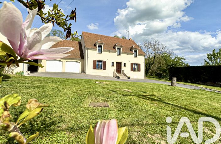 Vente Maison/villa 8 pièces — photo 2