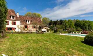 Maison 7 Pièces 253 m² à vendre à Dussac (24270)