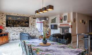 Maison 7 Pièces 195 m² à vendre à Sarlande (24270)