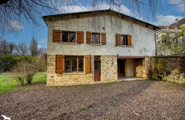 Maison de bourg de 8 pièces principales — photo 2