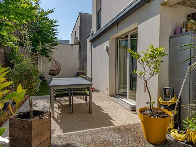 Maison de ville de 5 pièces principales — photo du bien