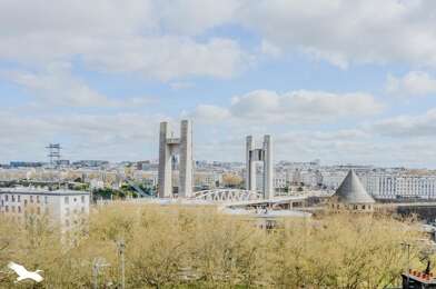 Appartement 3 pièces 161250 €