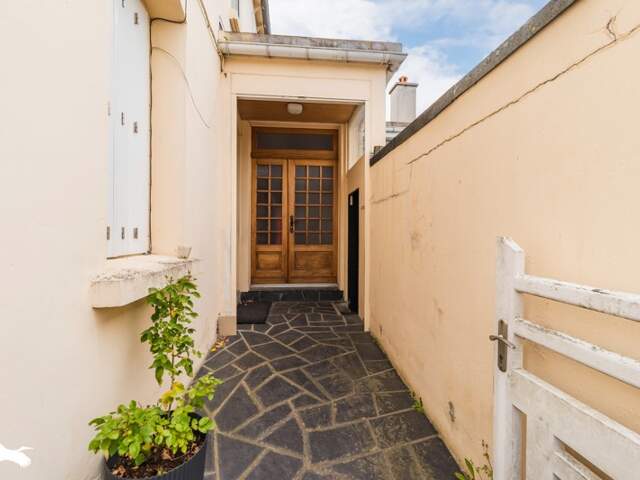 Maison de ville de 6 pièces principales — photo du bien