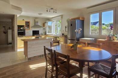 Appartement 3 pièces 240000 €