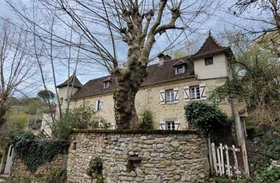 Maison en pierre de 8 pièces principales — photo du bien