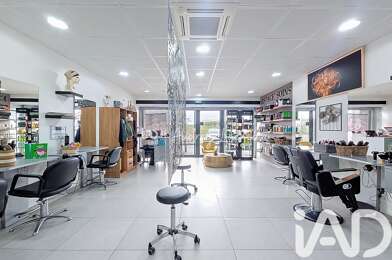 Commerce  58000 €