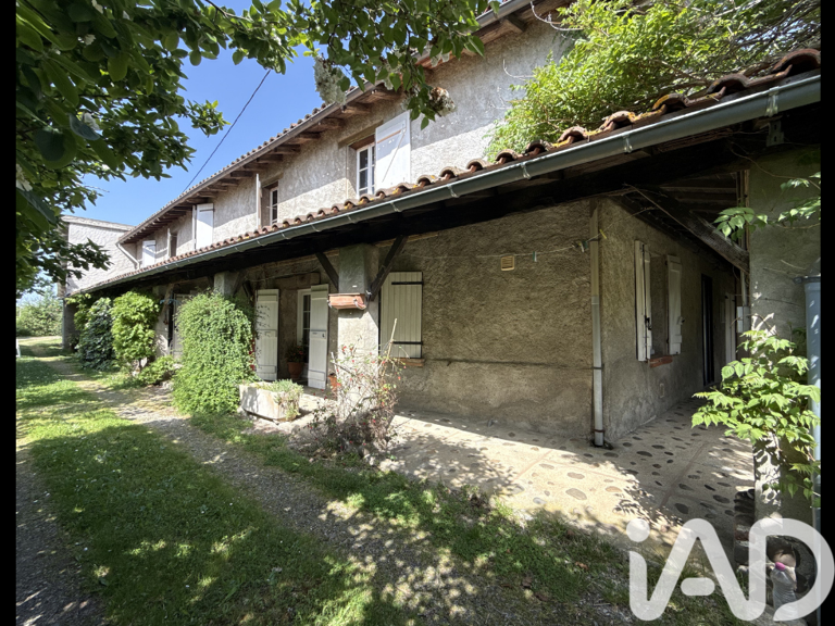 Vente Maison/villa 8 pièces — photo 1