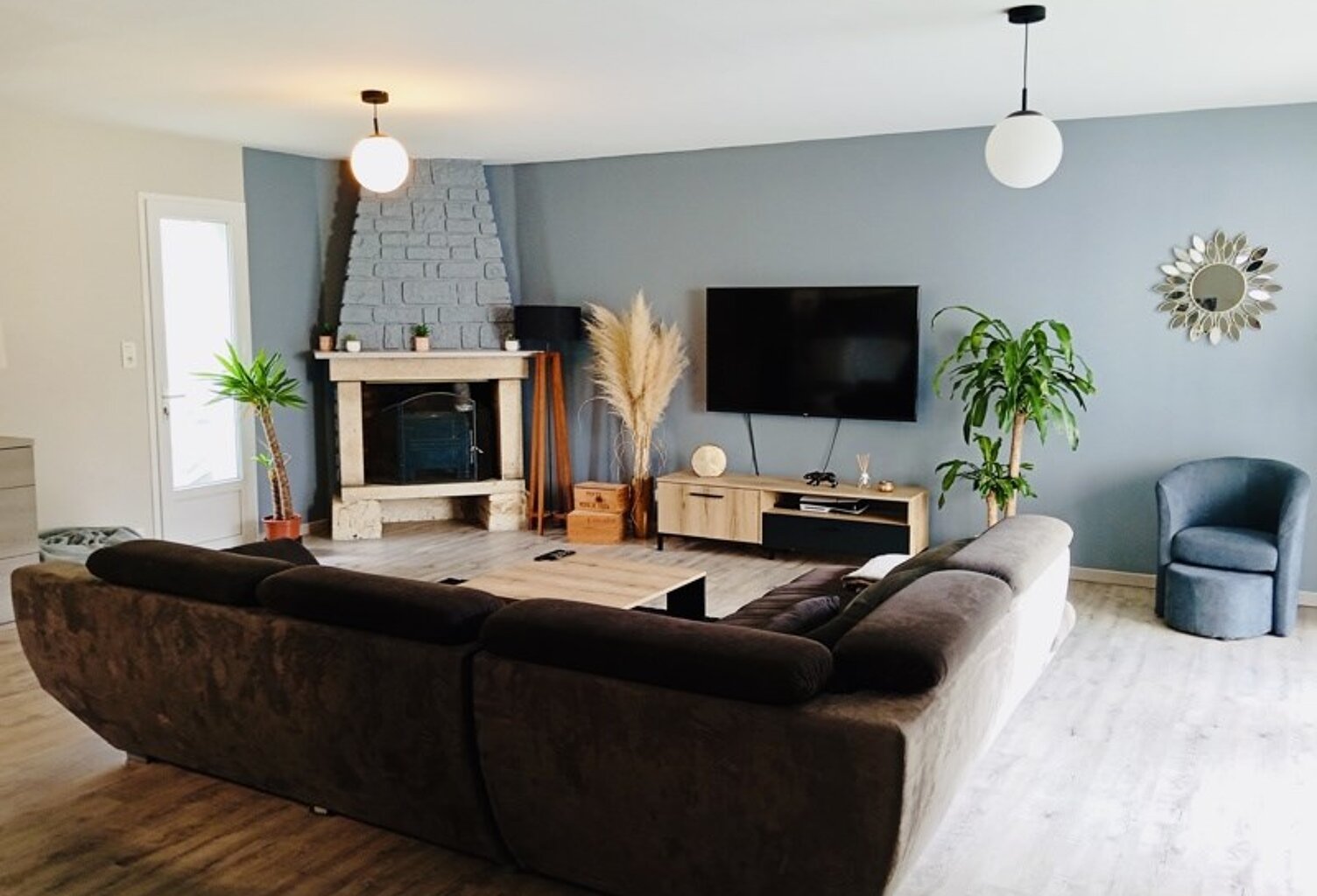 Appartement de 5 pièces principales — photo 1
