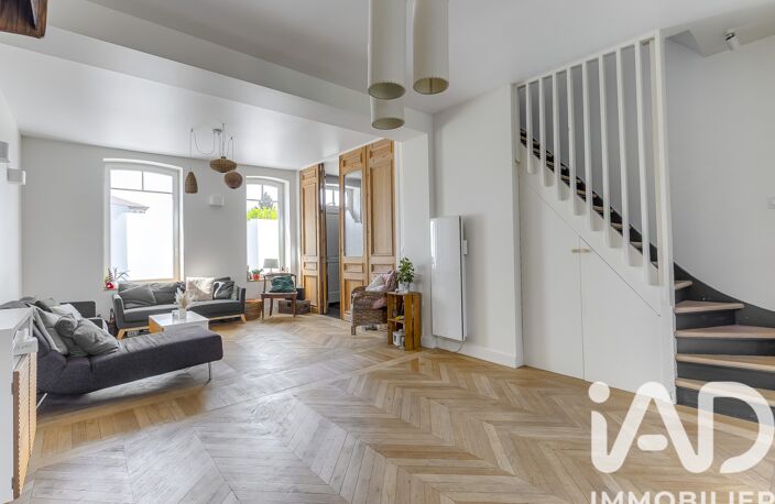 Vente Maison de ville 7 pièces — photo 2