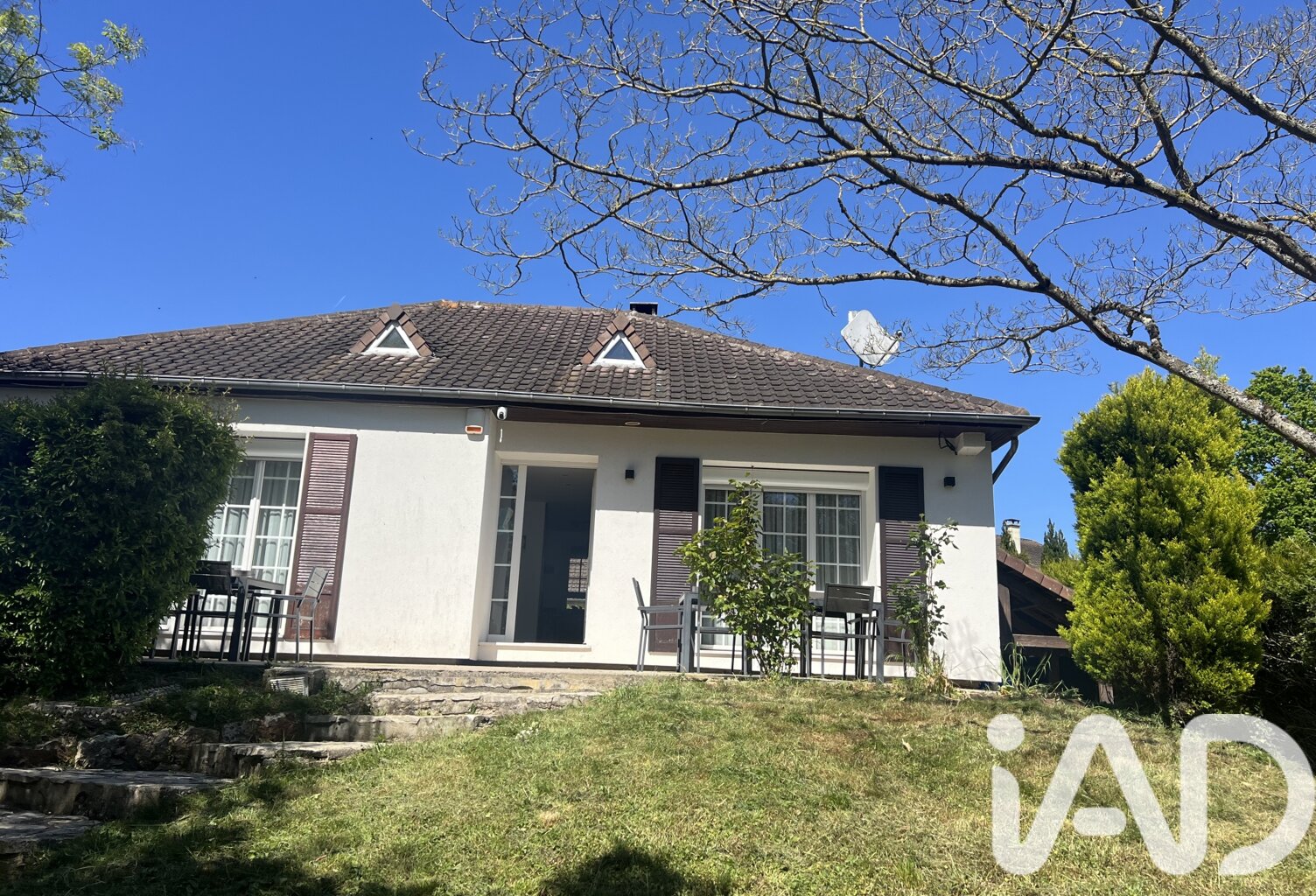Vente Maison/villa 8 pièces — photo 1